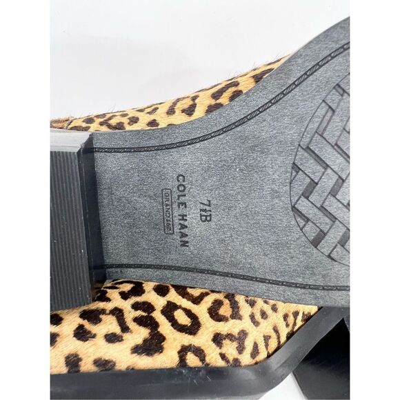 Cole Haan Chelsea Booties Women's 7.5B Calf Hair Leopard Print Ankle Almond Toe - Picture 8 of 11